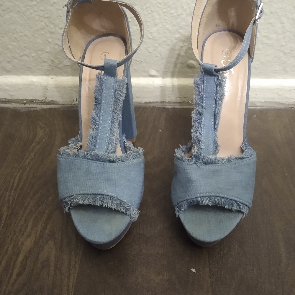 2 pairs Heels